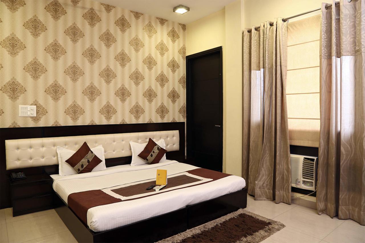 Fabhotel Signature Cyber Park Delhi  Ngoại thất bức ảnh