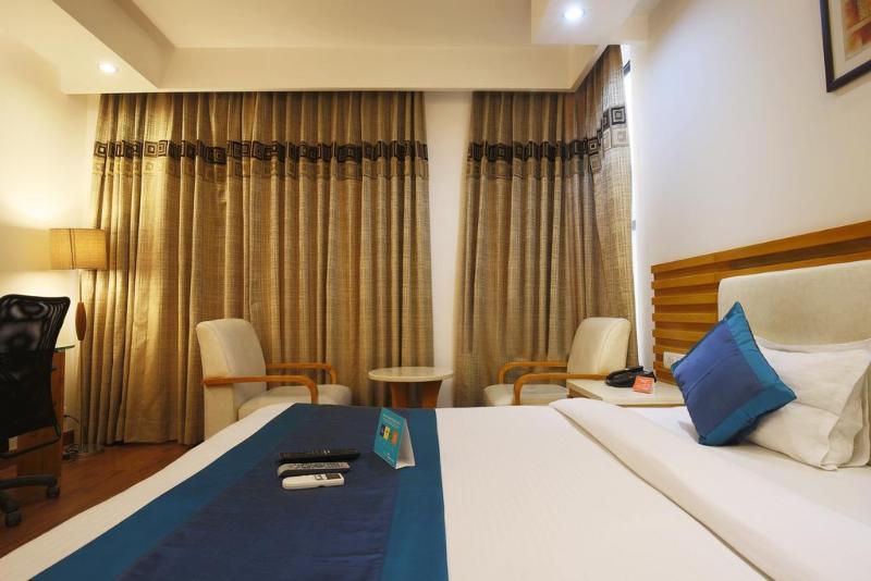 Fabhotel Signature Cyber Park Delhi  Ngoại thất bức ảnh