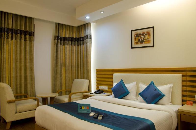 Fabhotel Signature Cyber Park Delhi  Ngoại thất bức ảnh