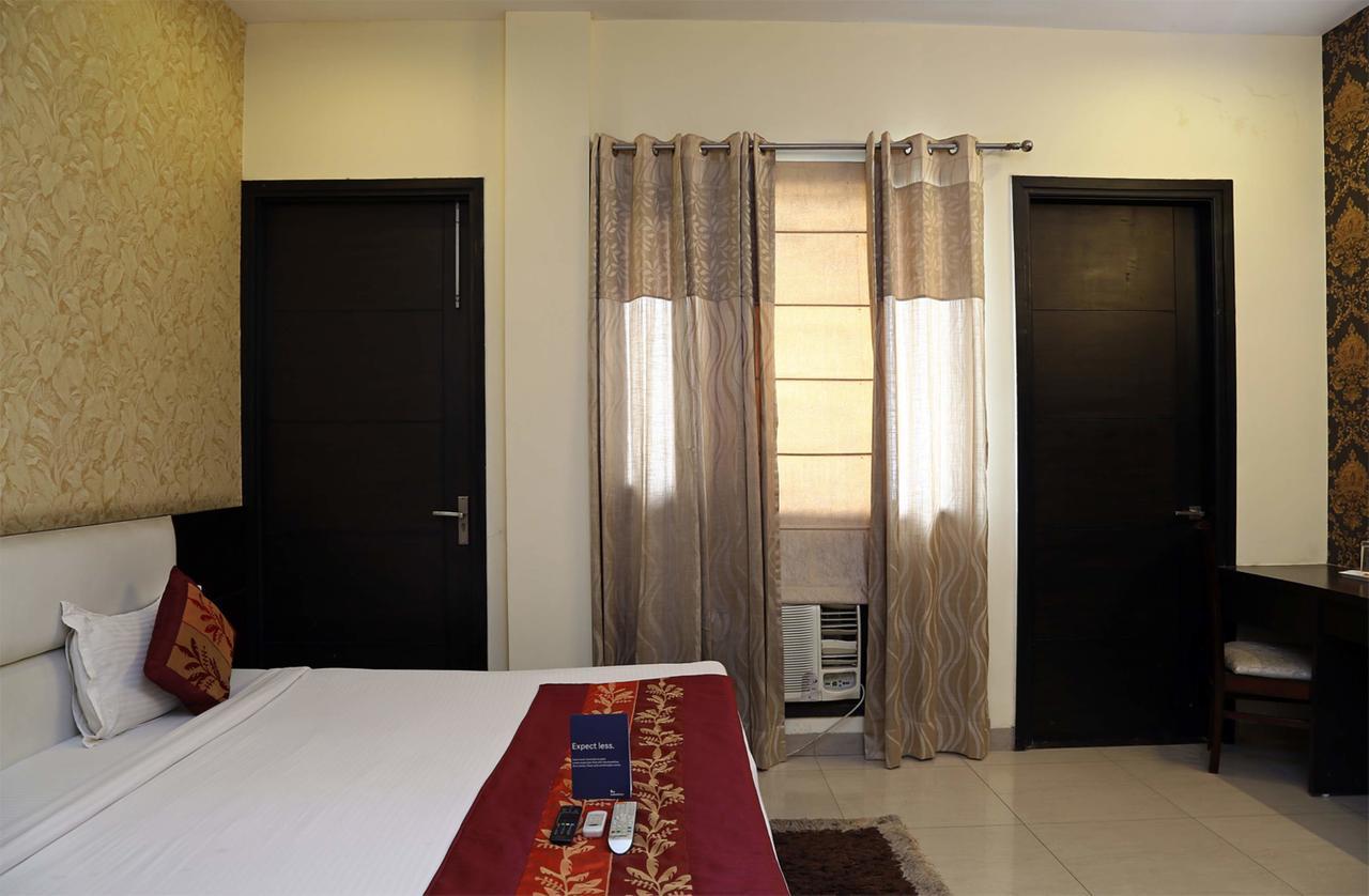 Fabhotel Signature Cyber Park Delhi  Ngoại thất bức ảnh