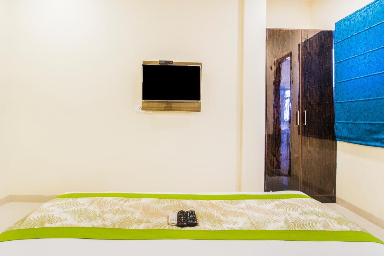 Fabhotel Signature Cyber Park Delhi  Ngoại thất bức ảnh