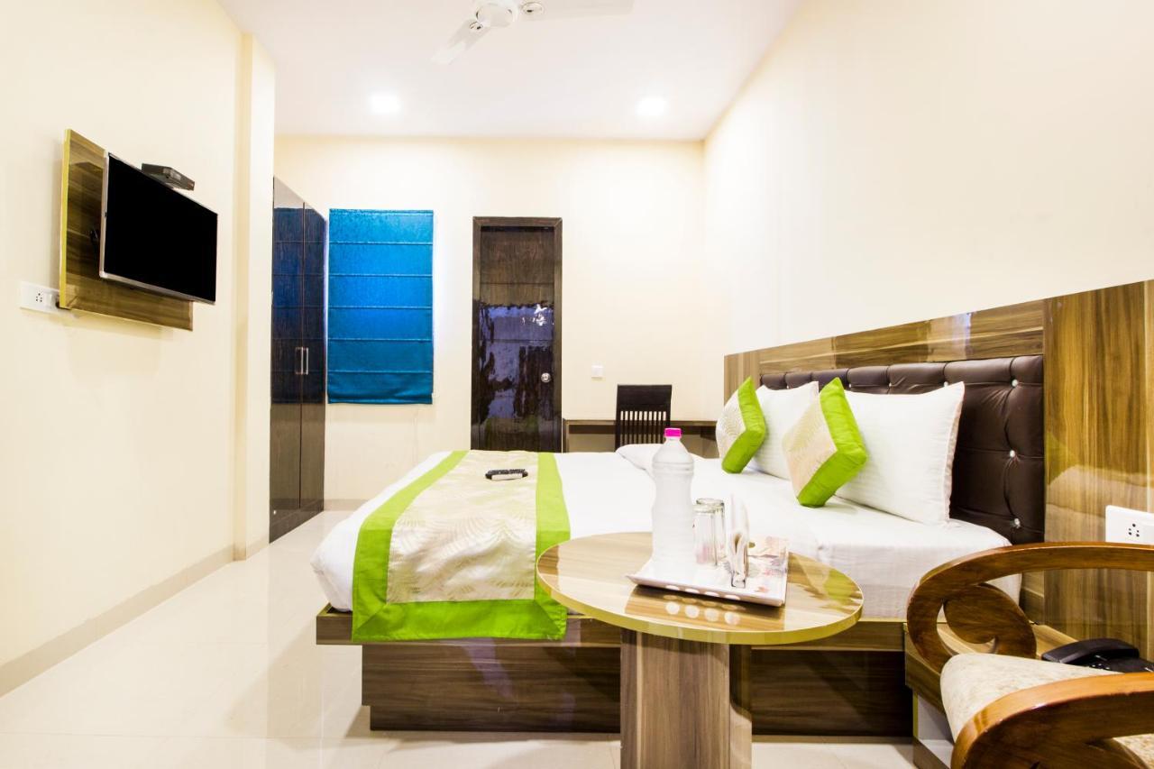 Fabhotel Signature Cyber Park Delhi  Ngoại thất bức ảnh