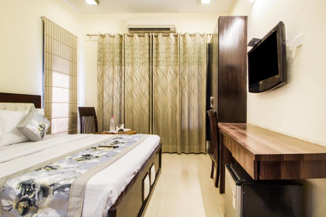 Fabhotel Signature Cyber Park Delhi  Ngoại thất bức ảnh